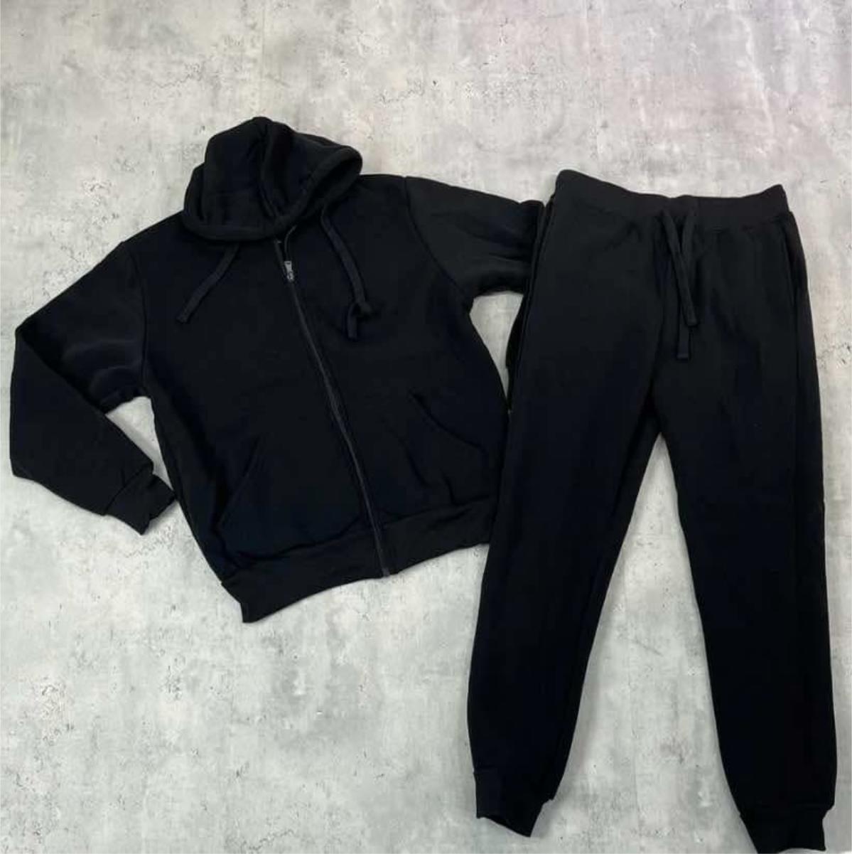 SOLID BLACK FASHION JOGGER SET